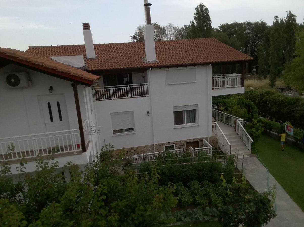 Katerina Rooms Nea Kallikrateia Luaran gambar