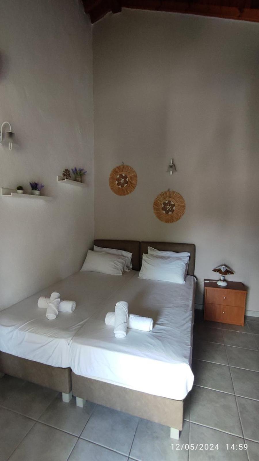 Katerina Rooms Nea Kallikrateia Luaran gambar