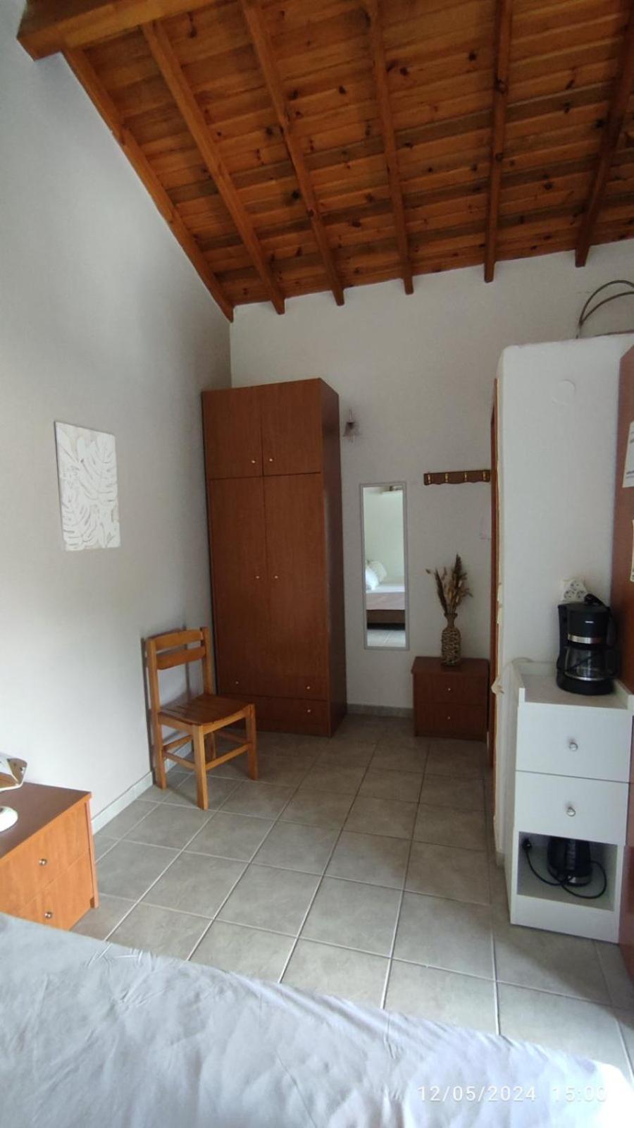 Katerina Rooms Nea Kallikrateia Luaran gambar