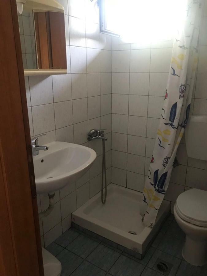 Katerina Rooms Nea Kallikrateia Luaran gambar